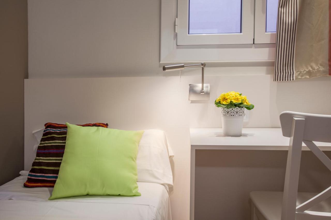 Bcngotic43 Apartment Barcelona Ngoại thất bức ảnh